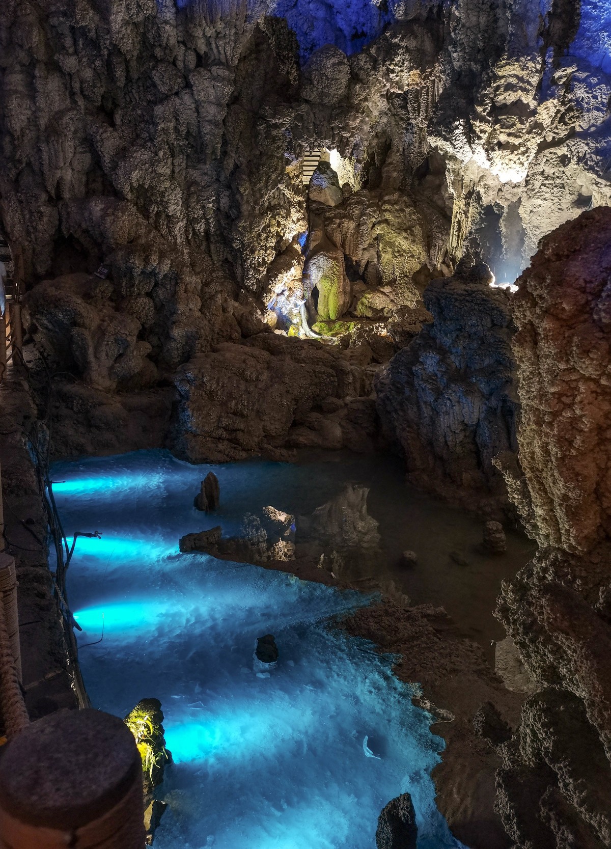 再游贵州之织金洞