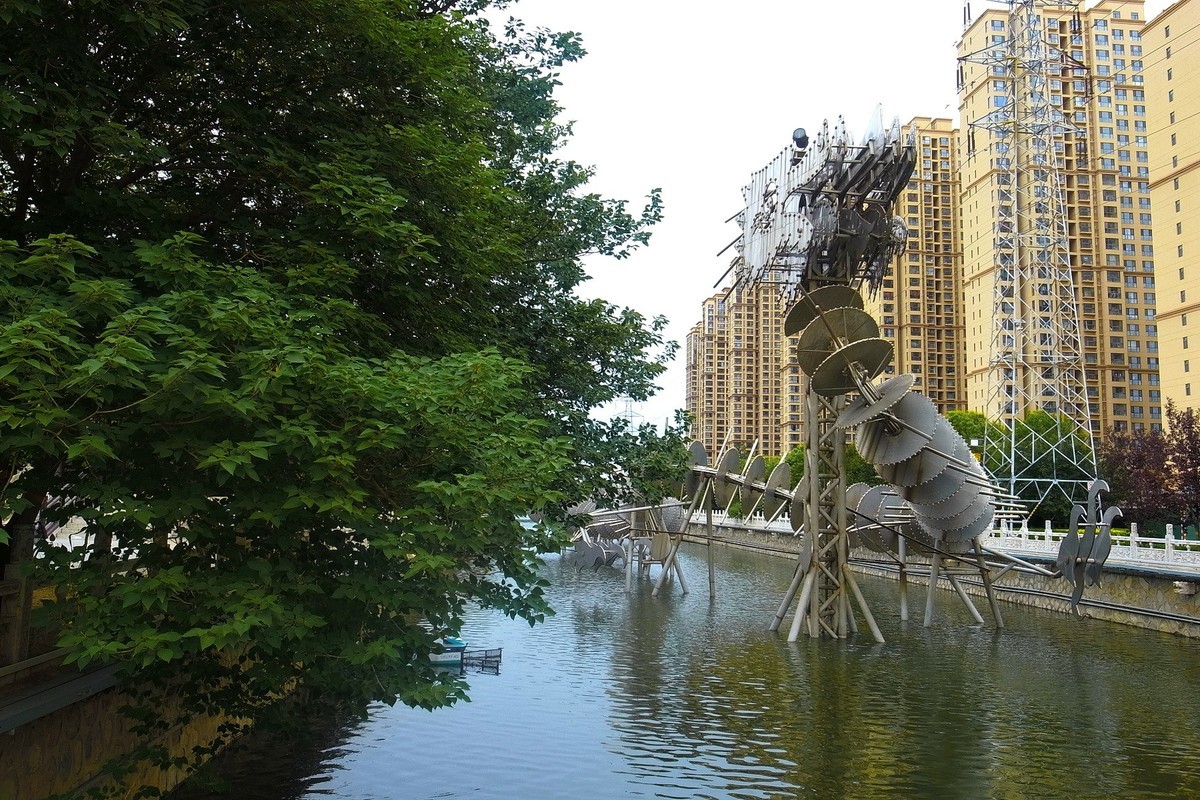 初夏·民心河畔