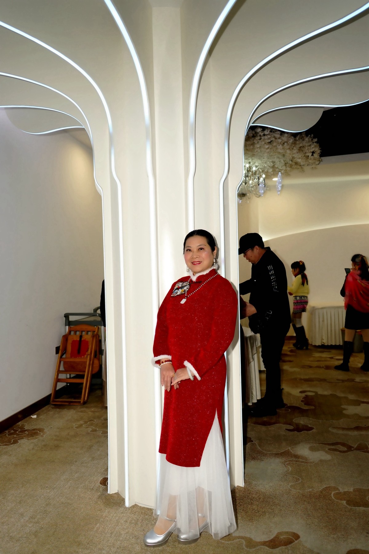 2024武汉寻梦艺术团年会上的美女！