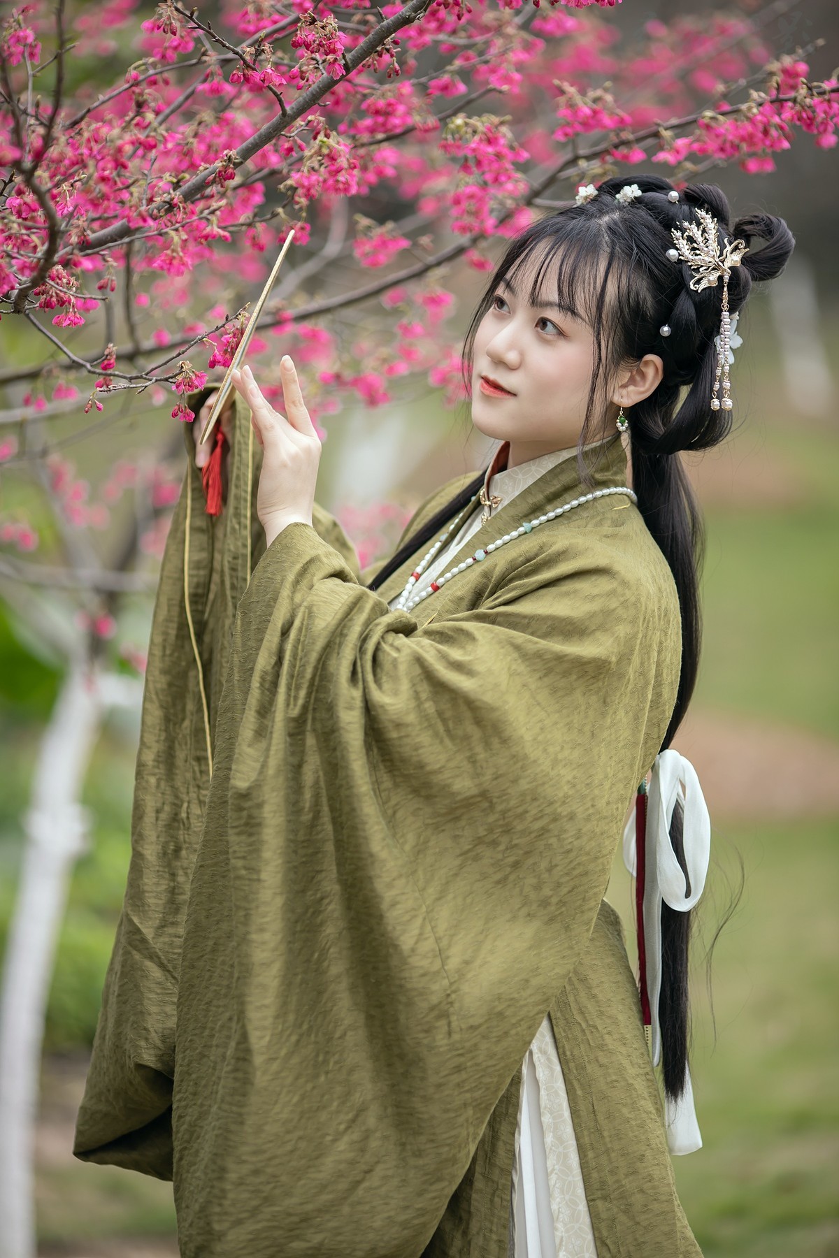 樱桃落尽春将困