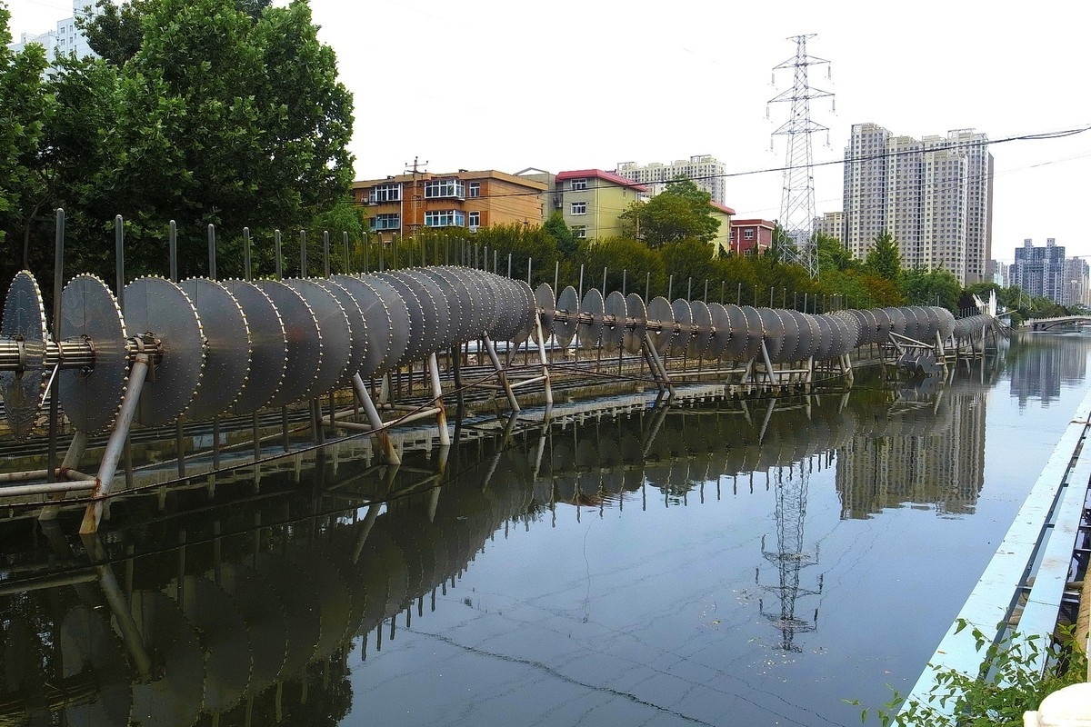 初夏·民心河畔