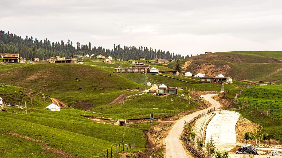 新疆行游--琼库什台返回特克斯县途中【1】