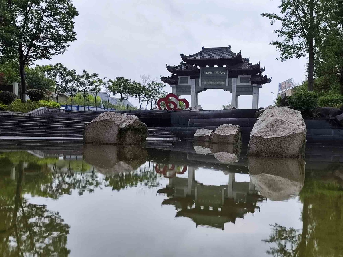 江西............新余仙女湖景区的七夕老街