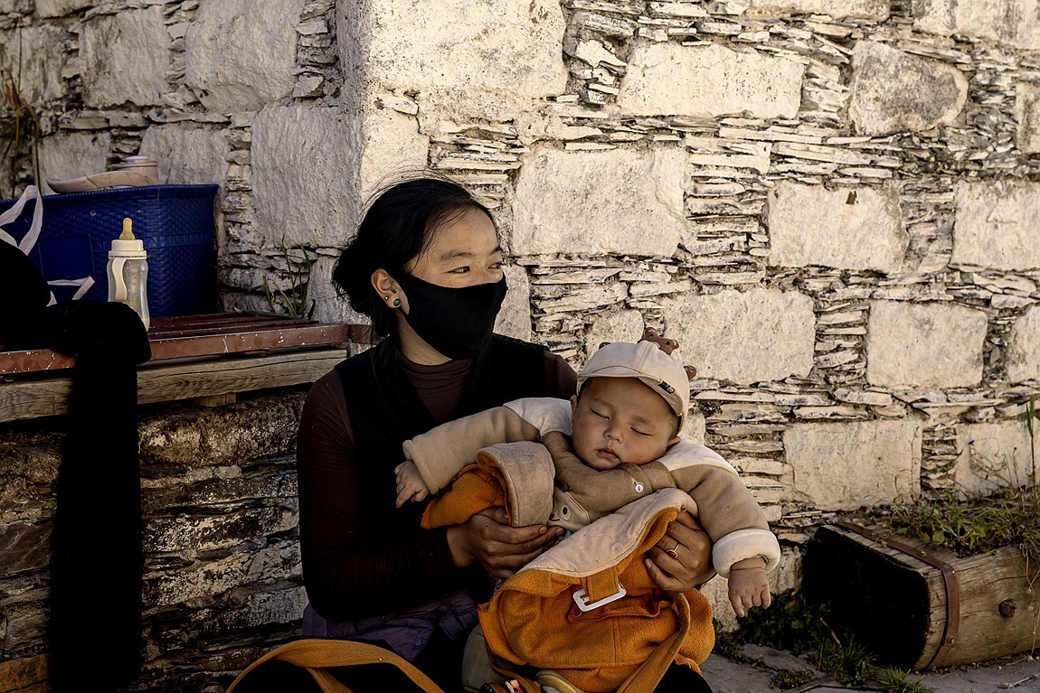 行走在318国道【26】天空之城【理塘--勒通古镇】