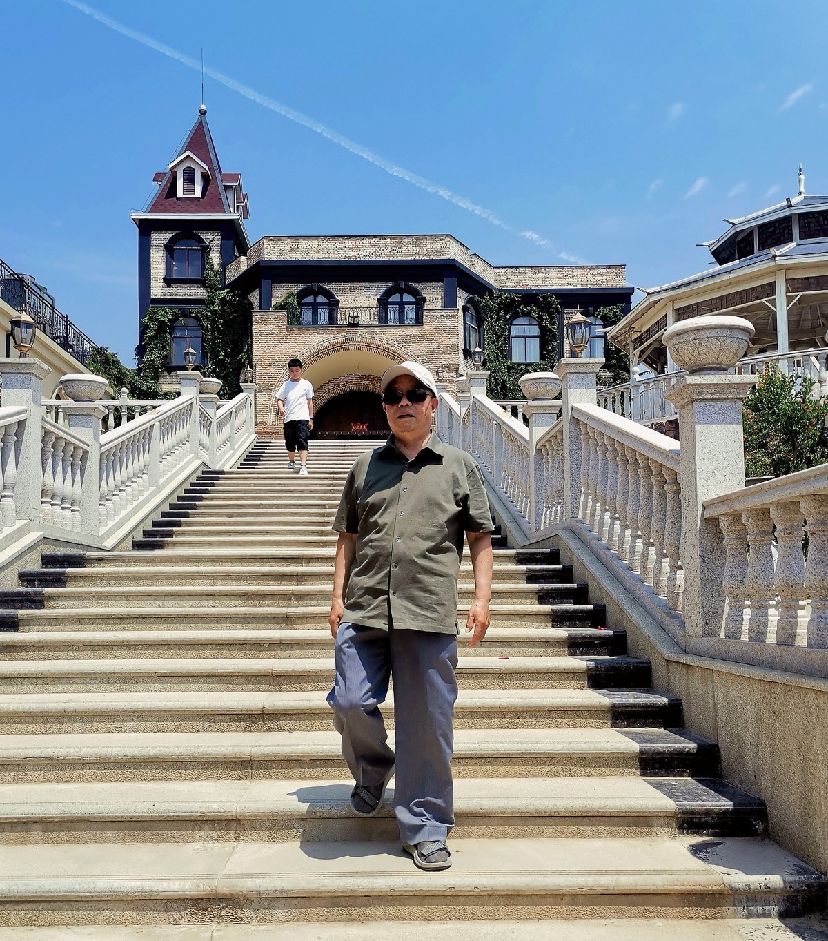 端午游渭北嵯峨山熏衣草基地、观赏秦腔大戏