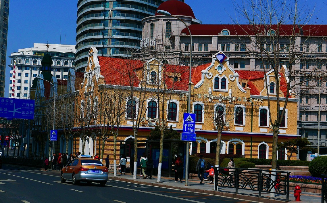 祝贺——花样年华任——60D星空(中国)版主，希望尽快走马上任把60D带的更红火昌盛活跃