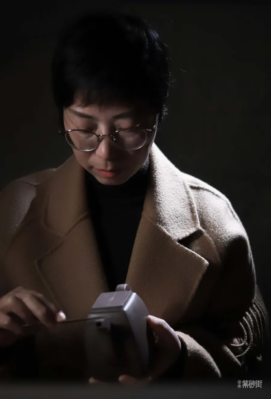 赵霞：千雕万刻琢岁纹，半生辛苦见花开|宜兴紫砂壶名家守艺人