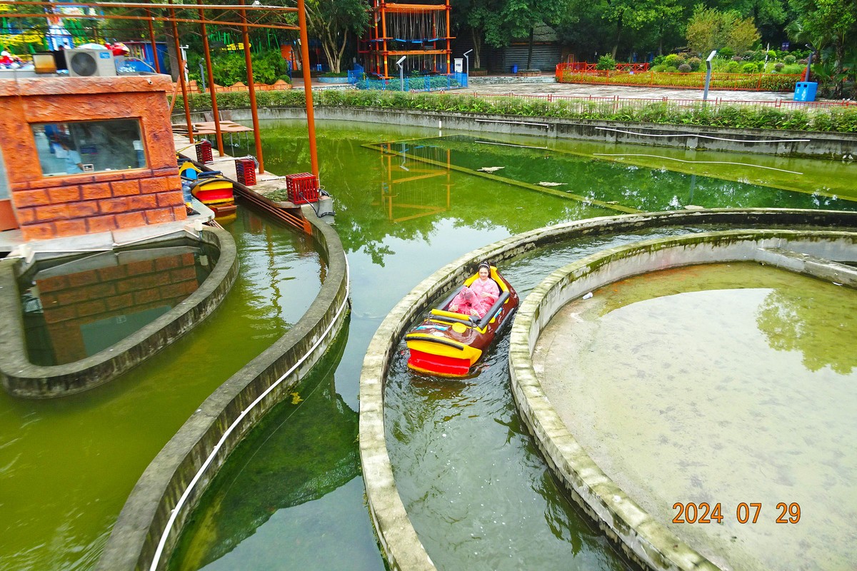 走进南湖梦幻岛（二）