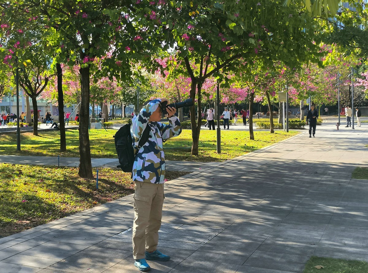 摄影人。。。。。。