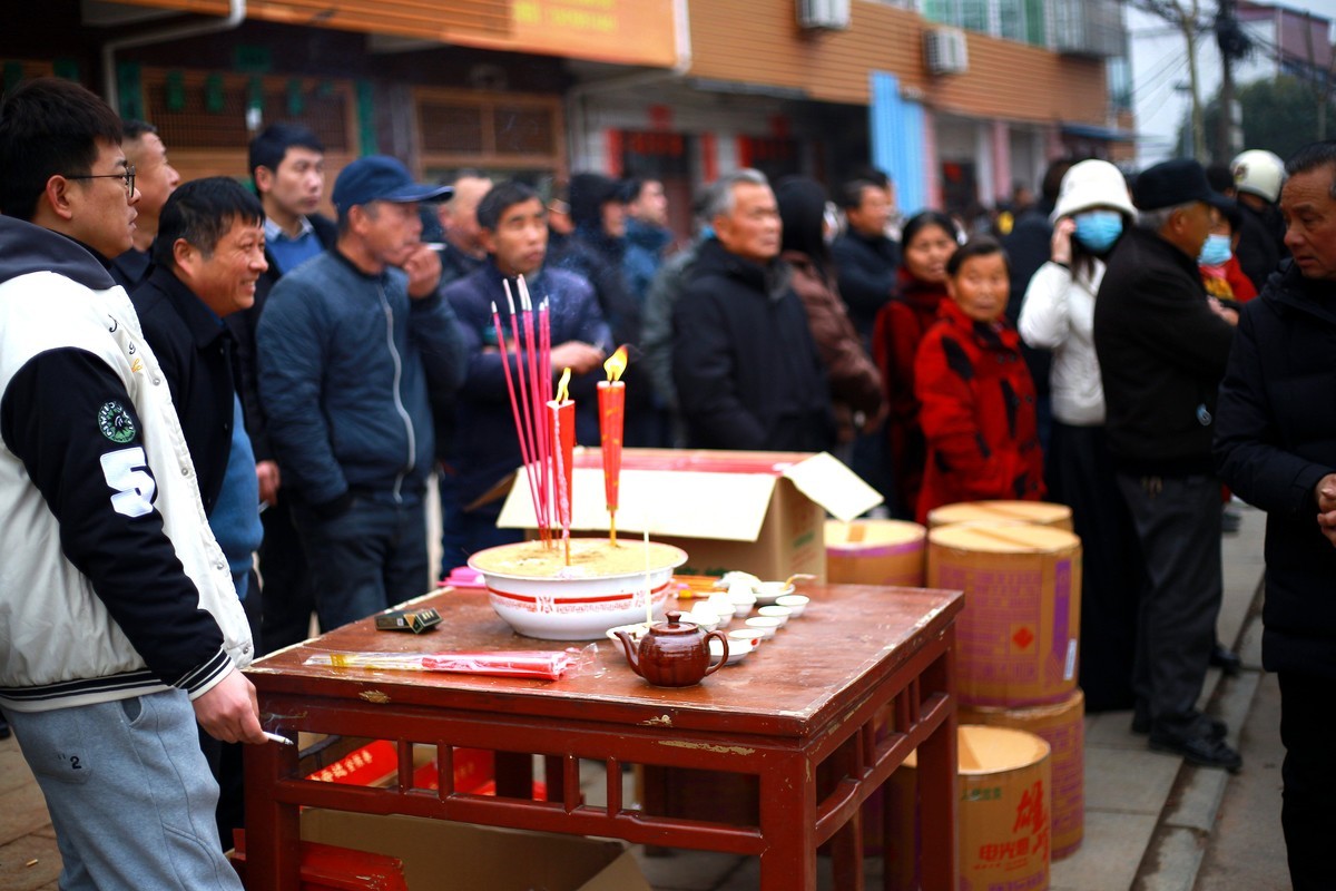 元宵节去乡镇扫街，这种场面城市里见不到了！