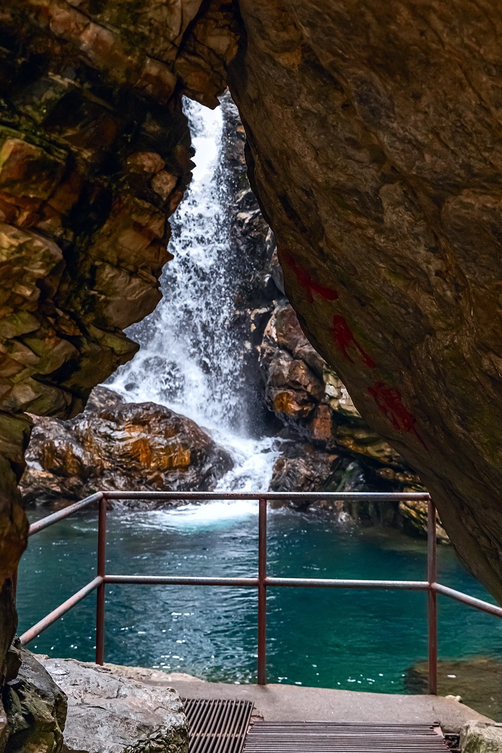旅游记录 ：江西 · 九江 · 庐山 · 庐山风景区之三叠泉瀑布