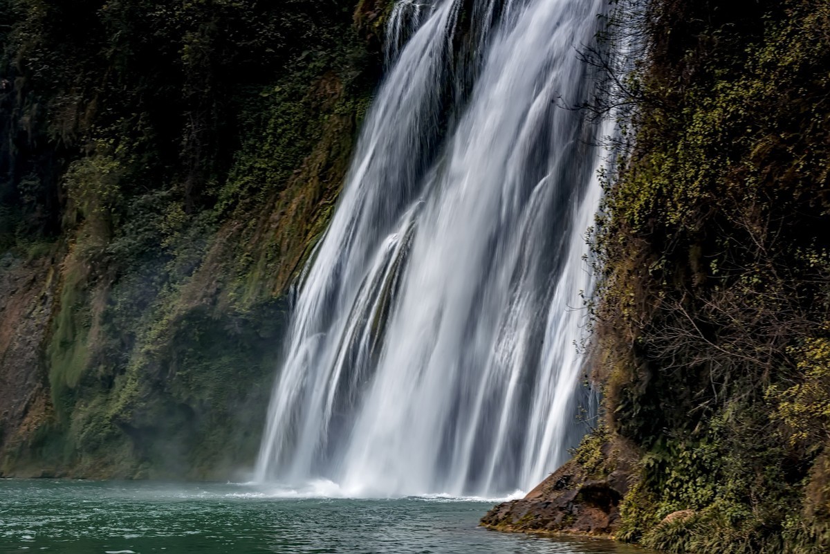 云南罗平 · 九龙瀑布群（春）
