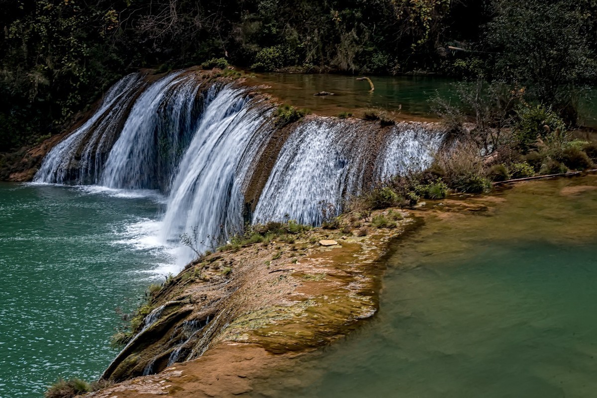 云南罗平 · 九龙瀑布群（春）