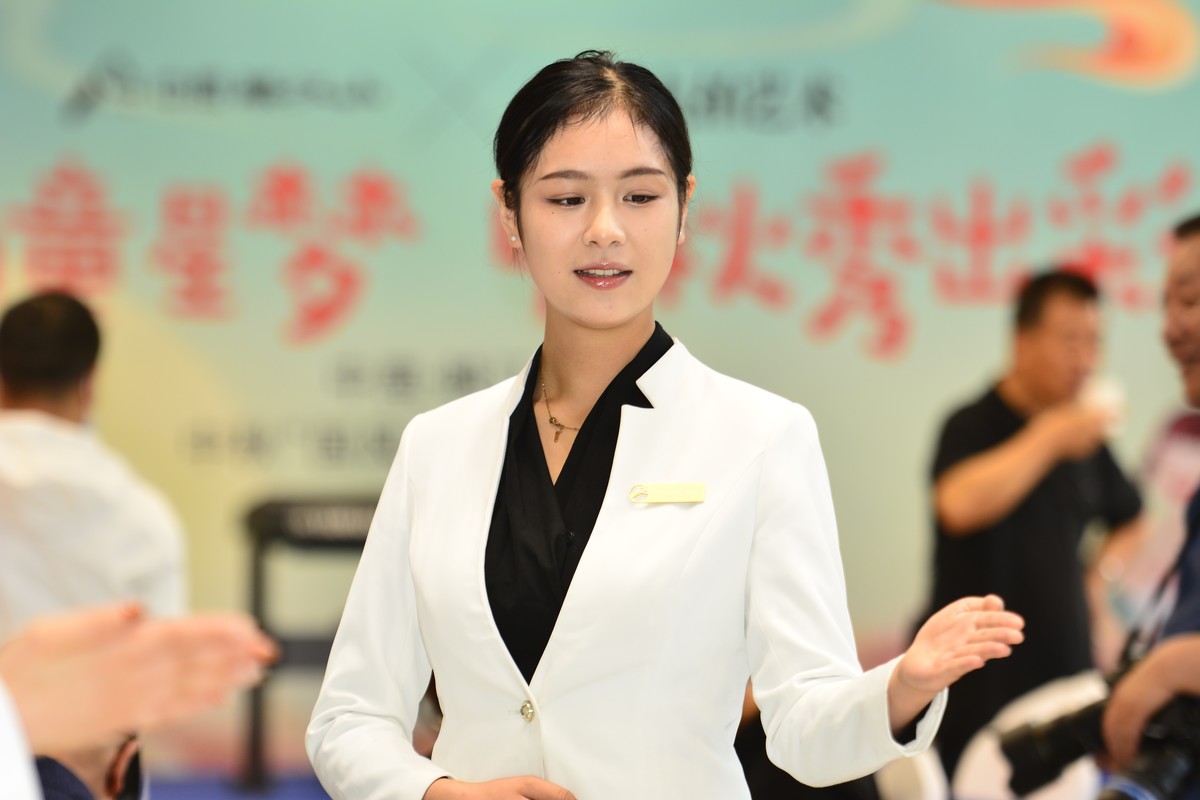 用尼康70-200大竹炮试拍人像