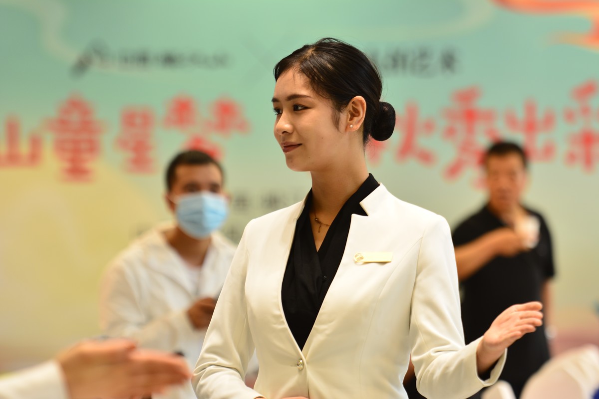 用尼康70-200大竹炮试拍人像