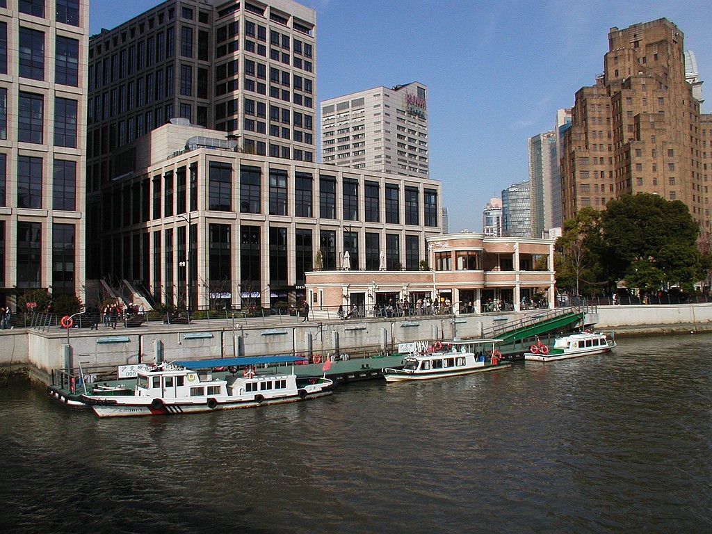 只有少得可怜的300万像素的雪景......