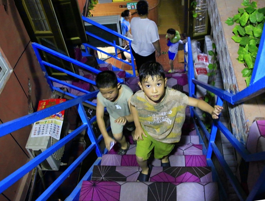 《不老松：纪实摄影》【大美河山系列报導】三游东戴河！ (19)在海边定时定点燃放焰花