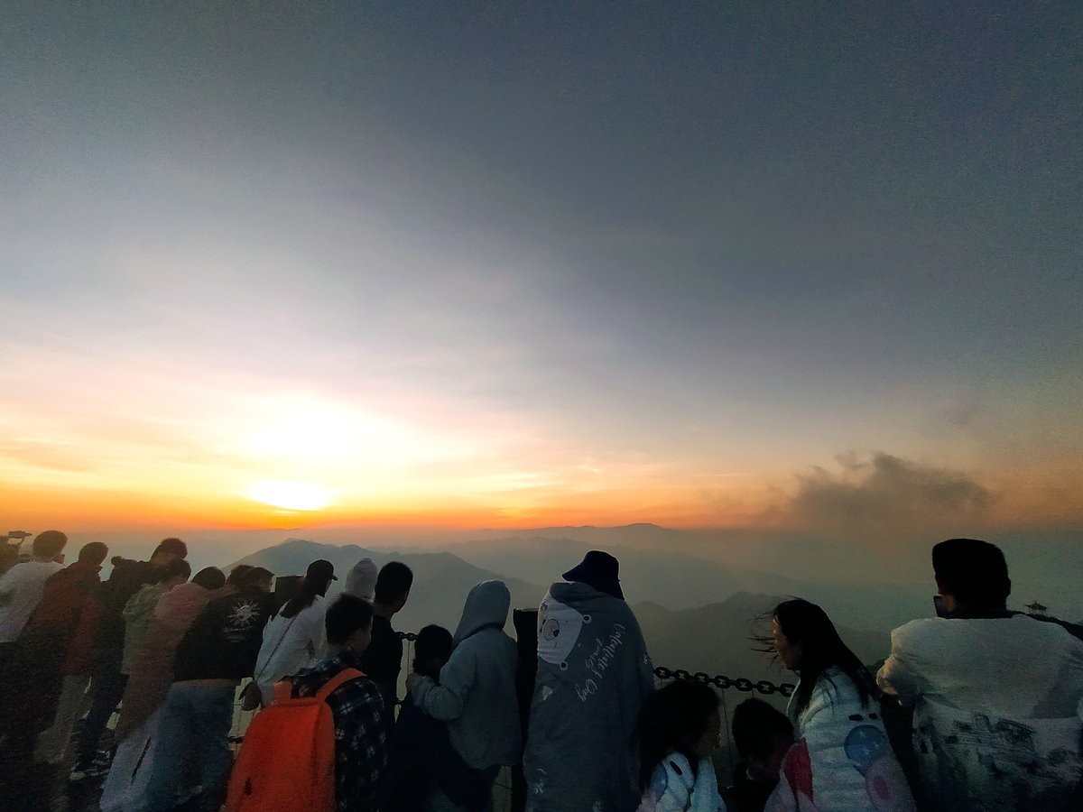 2022夏 湘赣边（16）天边的朝霞越来越美