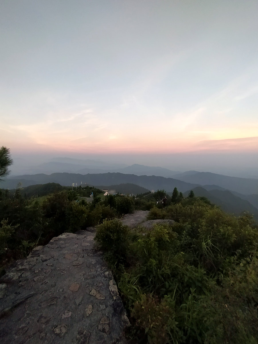 2022夏 湘赣边（16）天边的朝霞越来越美