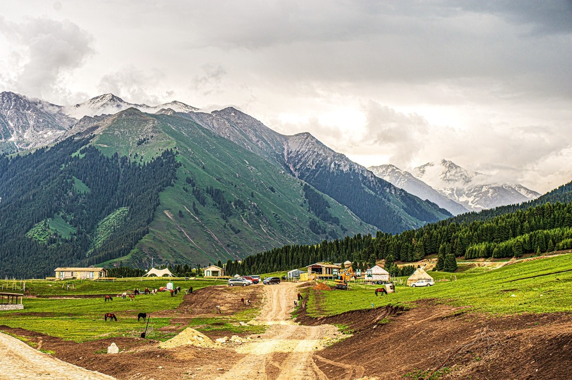 新疆行游--琼库什台返回特克斯县途中【2】