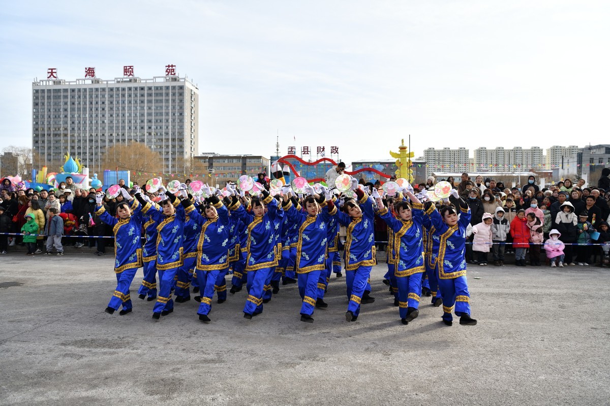 2024元宵节街头民间文艺展演（24）