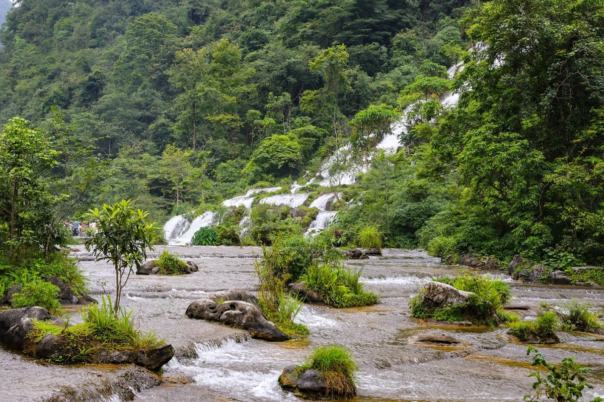 荔波小七孔翠谷瀑布7
