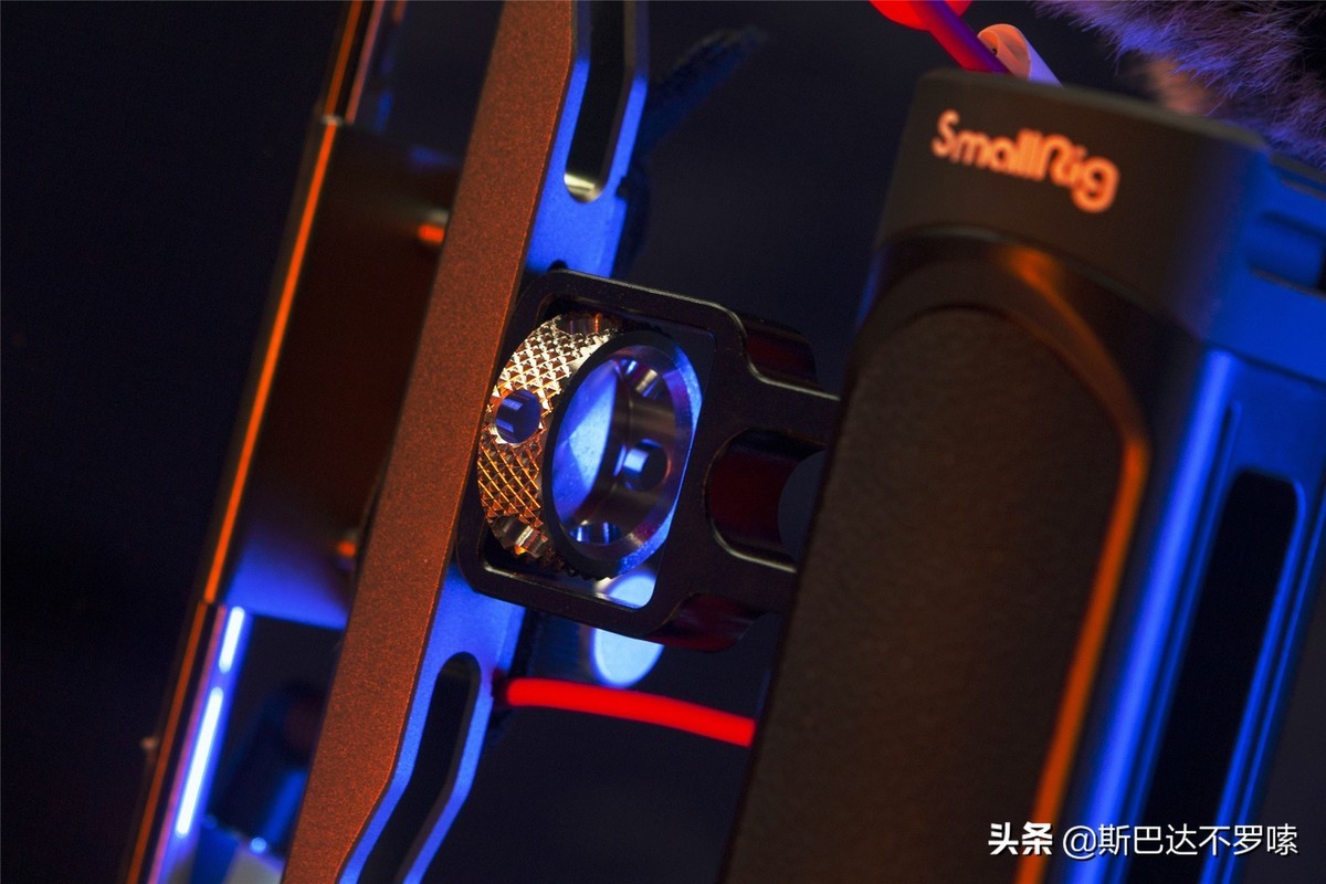 6 5 收藏 分享 Up主必备神器——斯莫格手机vlog+便携直播专业支架