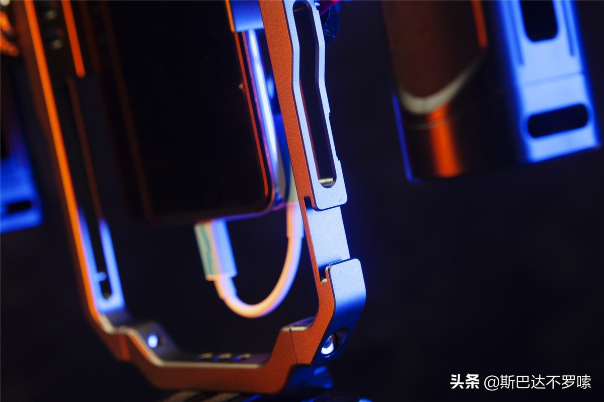 6 5 收藏 分享 Up主必备神器——斯莫格手机vlog+便携直播专业支架