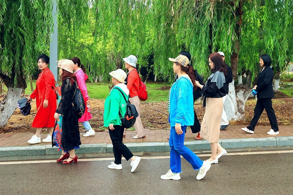 记实——喜乐年华乐团游邛海大石板村（完）