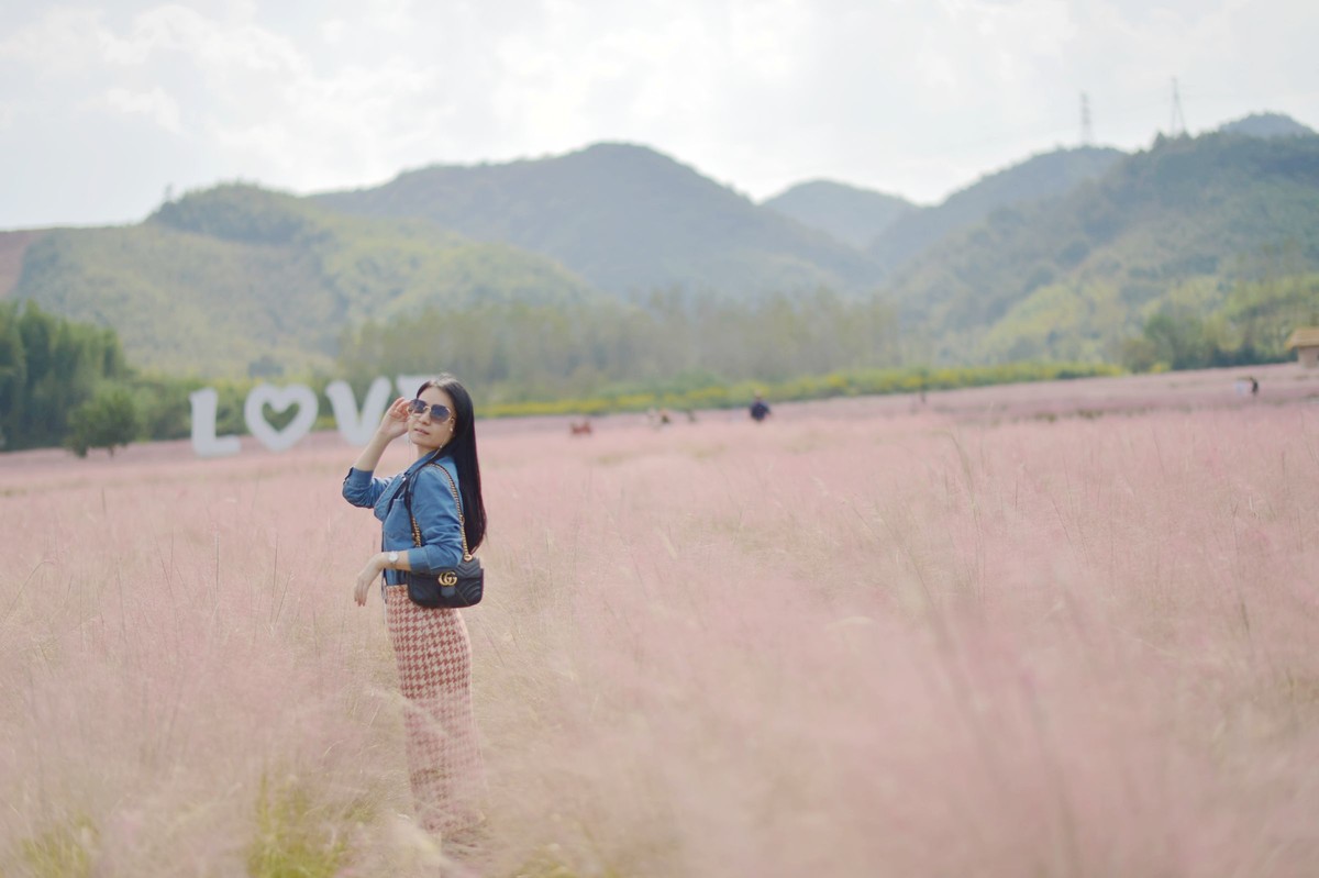 致自己之六：中年少女也可以在皖南的粉黛里风情万种！70-200原片直出