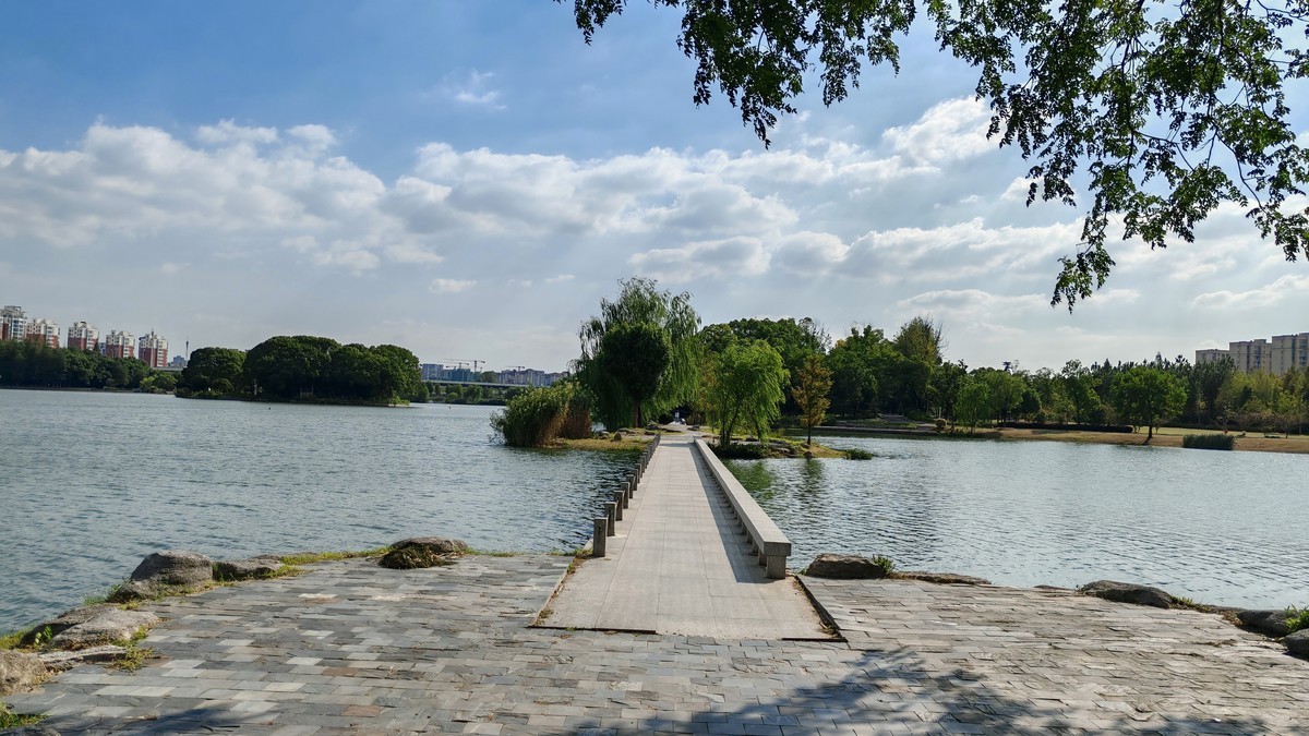 新机国庆实拍（汀棠公园）