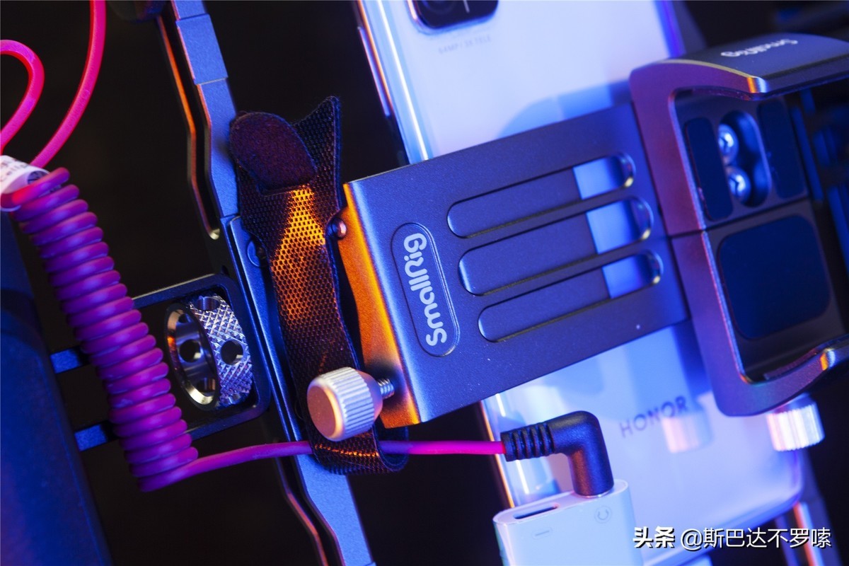 6 5 收藏 分享 Up主必备神器——斯莫格手机vlog+便携直播专业支架