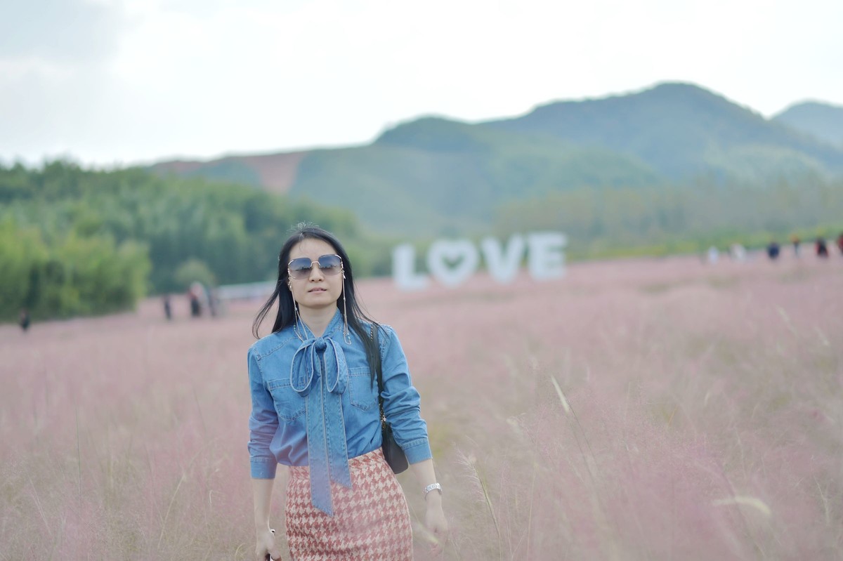 致自己之六：中年少女也可以在皖南的粉黛里风情万种！70-200原片直出