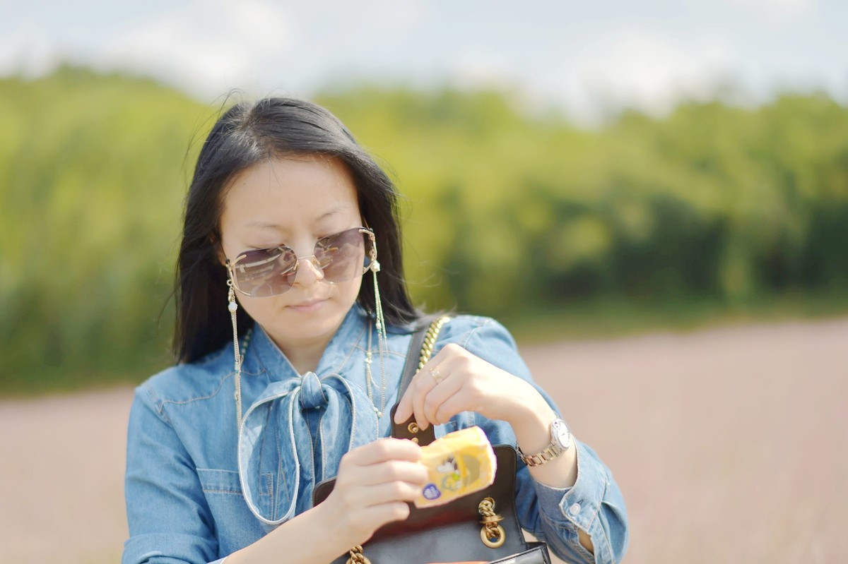 致自己之六：中年少女也可以在皖南的粉黛里风情万种！70-200原片直出