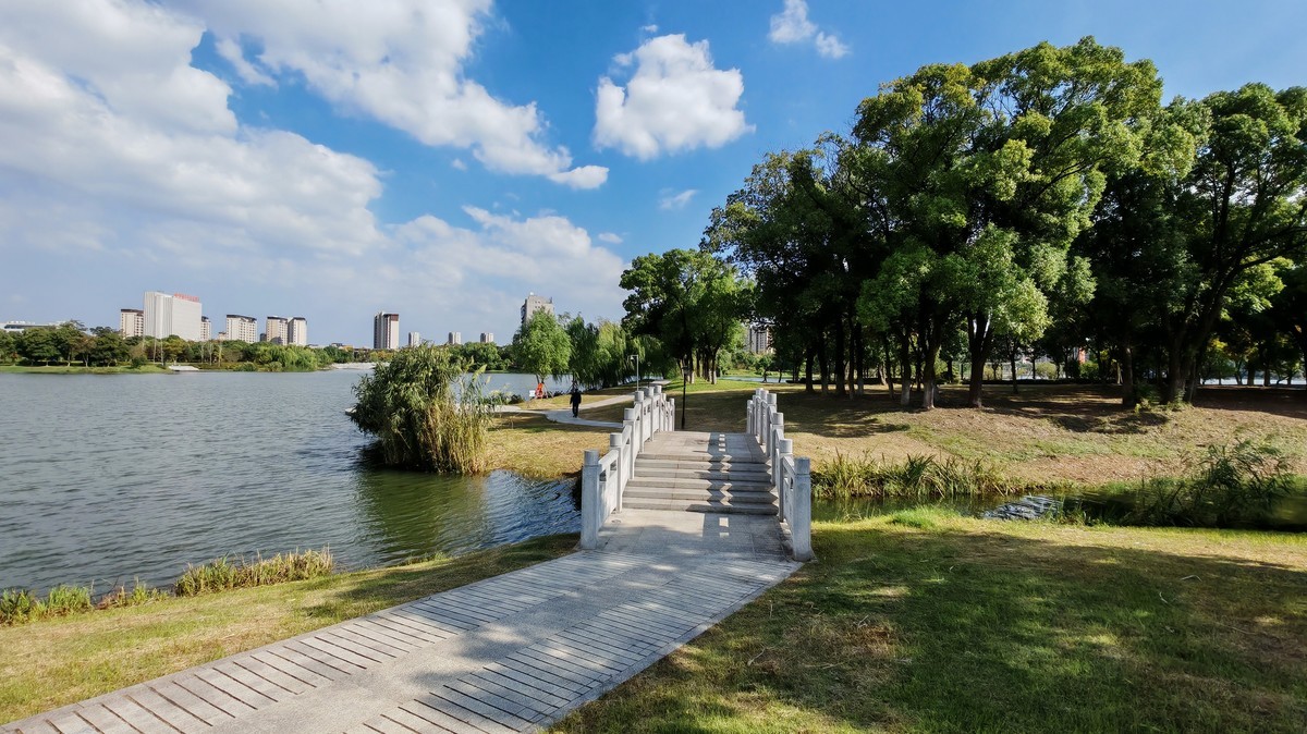 新机国庆实拍（汀棠公园）