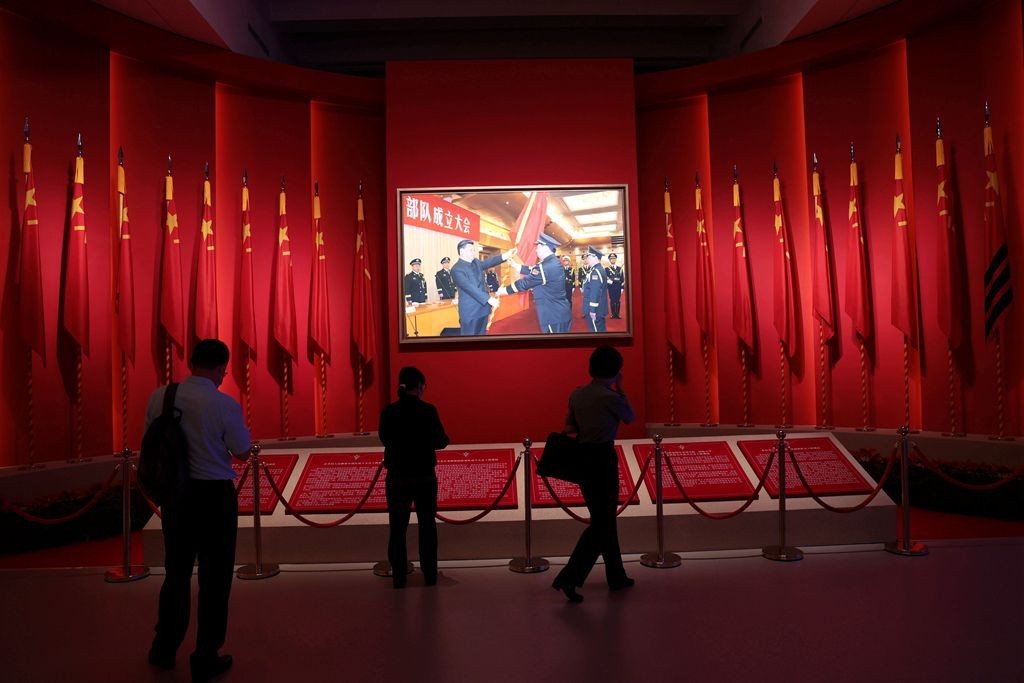 领航强军向复兴---新时代国防和军队建设成就展