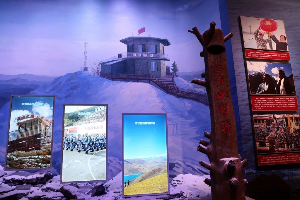 领航强军向复兴---新时代国防和军队建设成就展