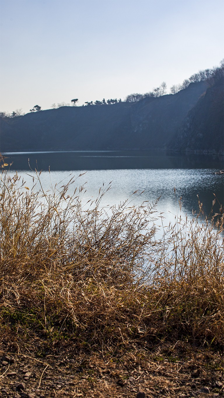 南京六。合西阳山矿坑石柱林