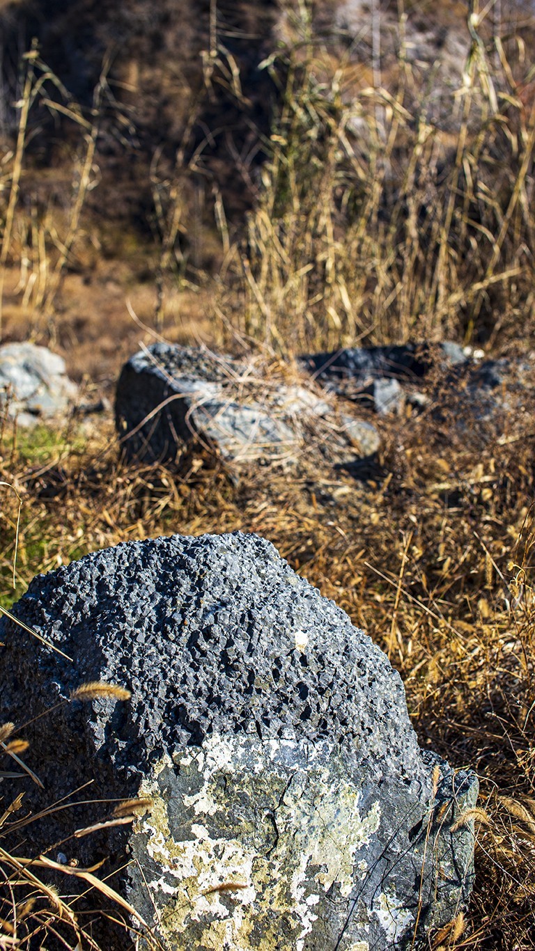 南京六。合西阳山矿坑石柱林