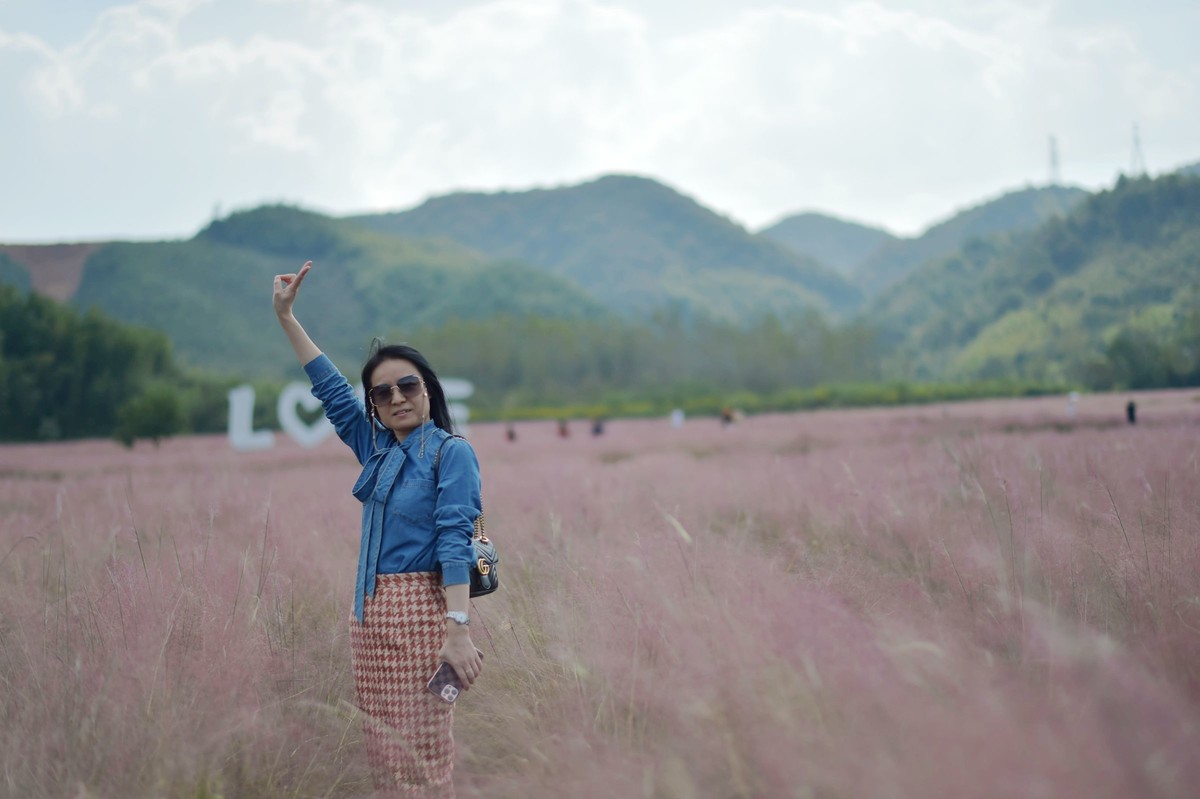 致自己之七：中年少女也可以在皖南的粉黛里风情万种！70-700/14-24原片直出