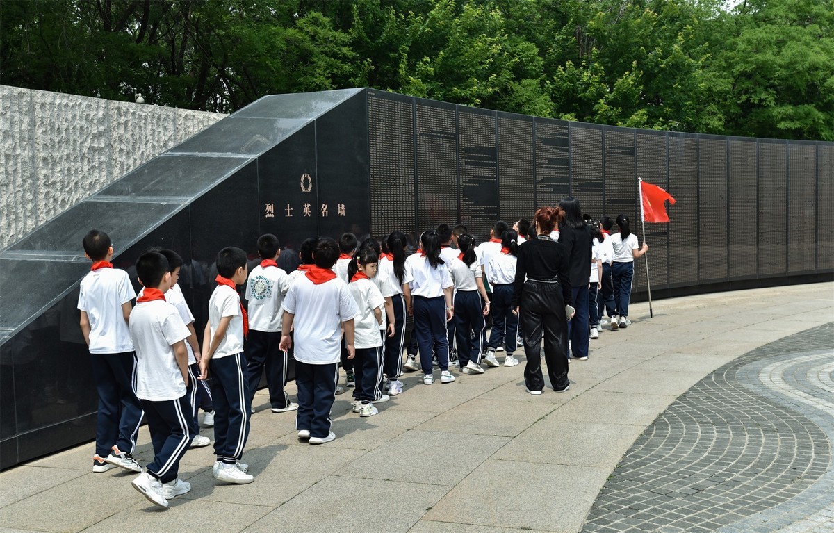 缅怀，敬仰，崇敬100