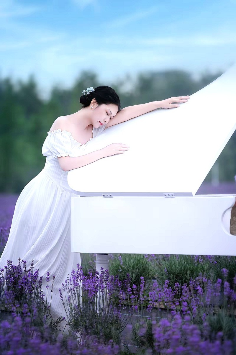 熏衣草中人像--长沙月亮岛3