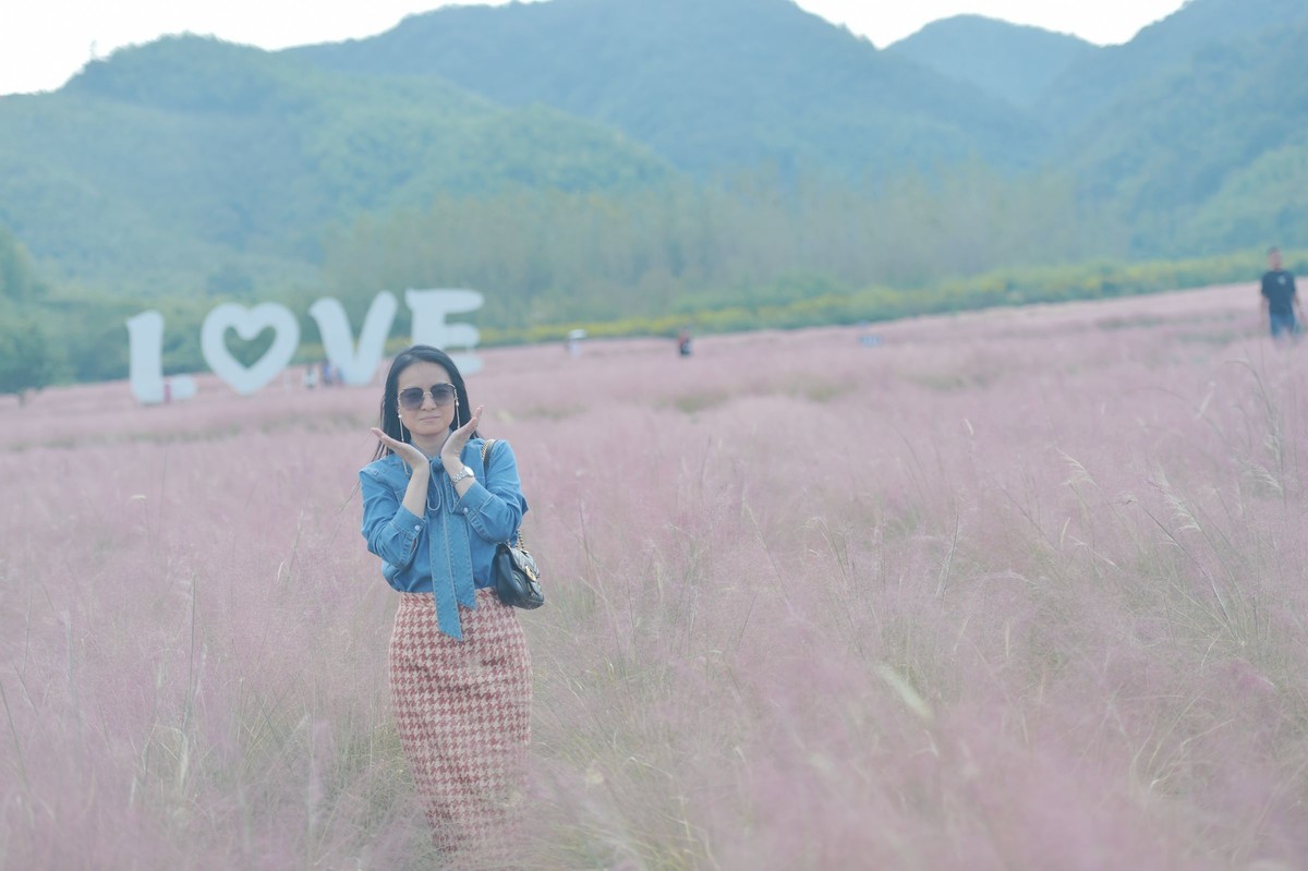 致自己之七：中年少女也可以在皖南的粉黛里风情万种！70-700/14-24原片直出