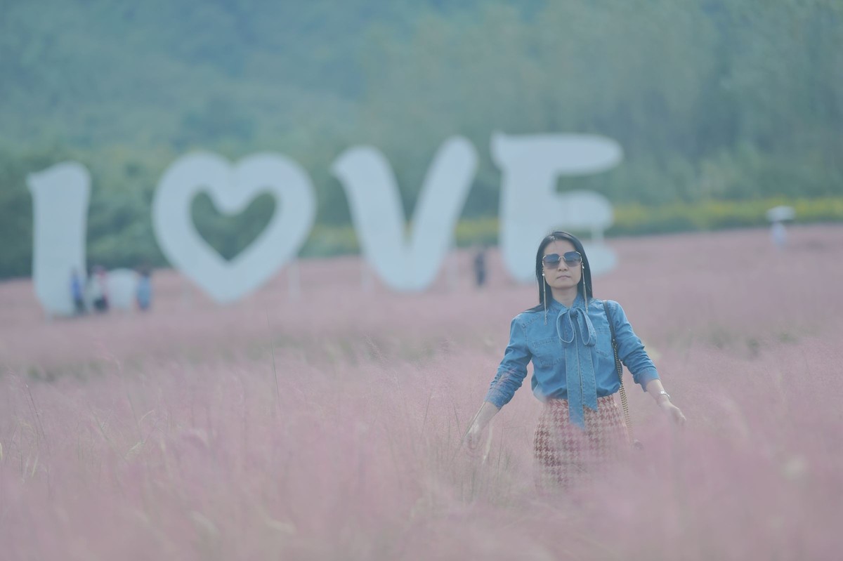 致自己之七：中年少女也可以在皖南的粉黛里风情万种！70-700/14-24原片直出