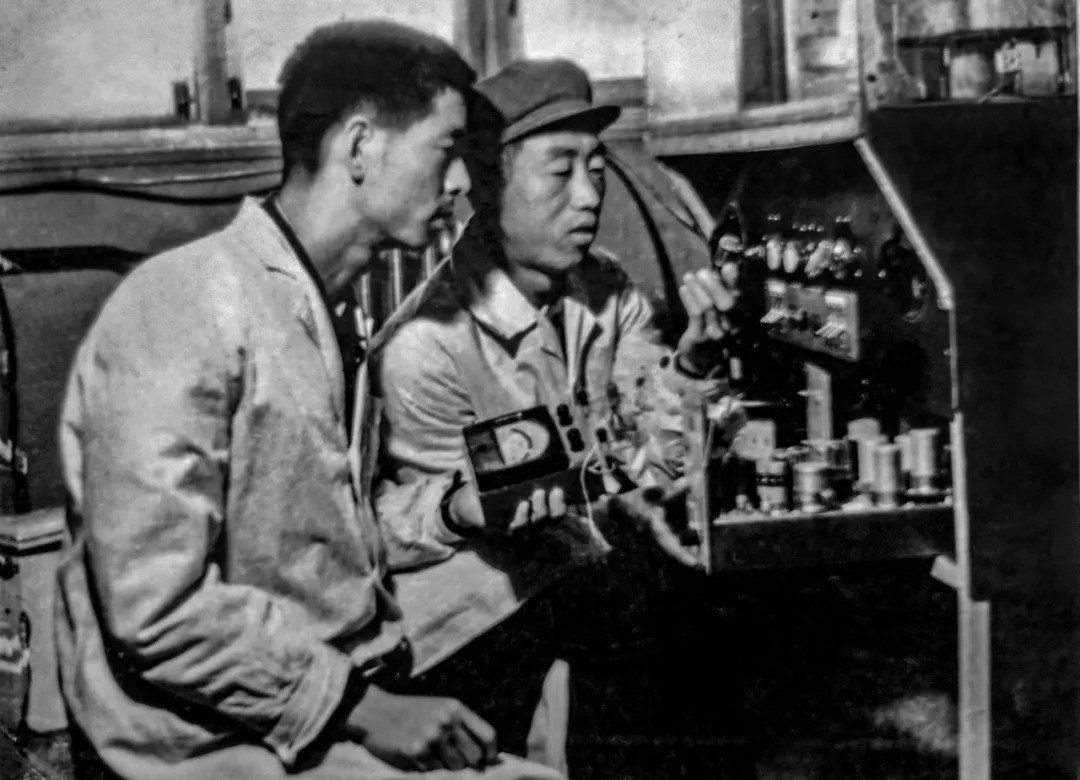 50年前，他用影像记载了我国第一座芯片制造厂的兴衰。