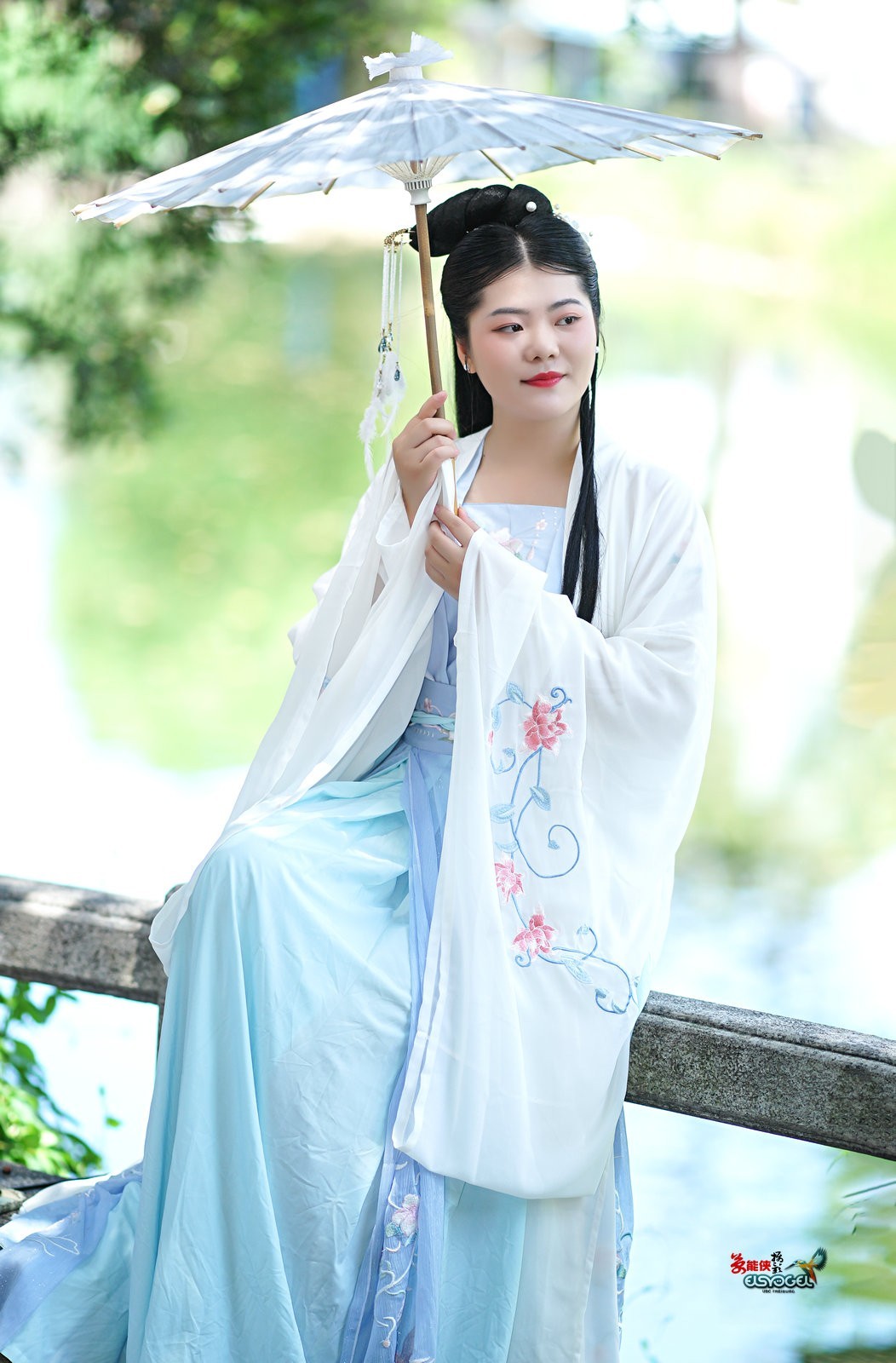 【夏日汉服美女】---茵茵