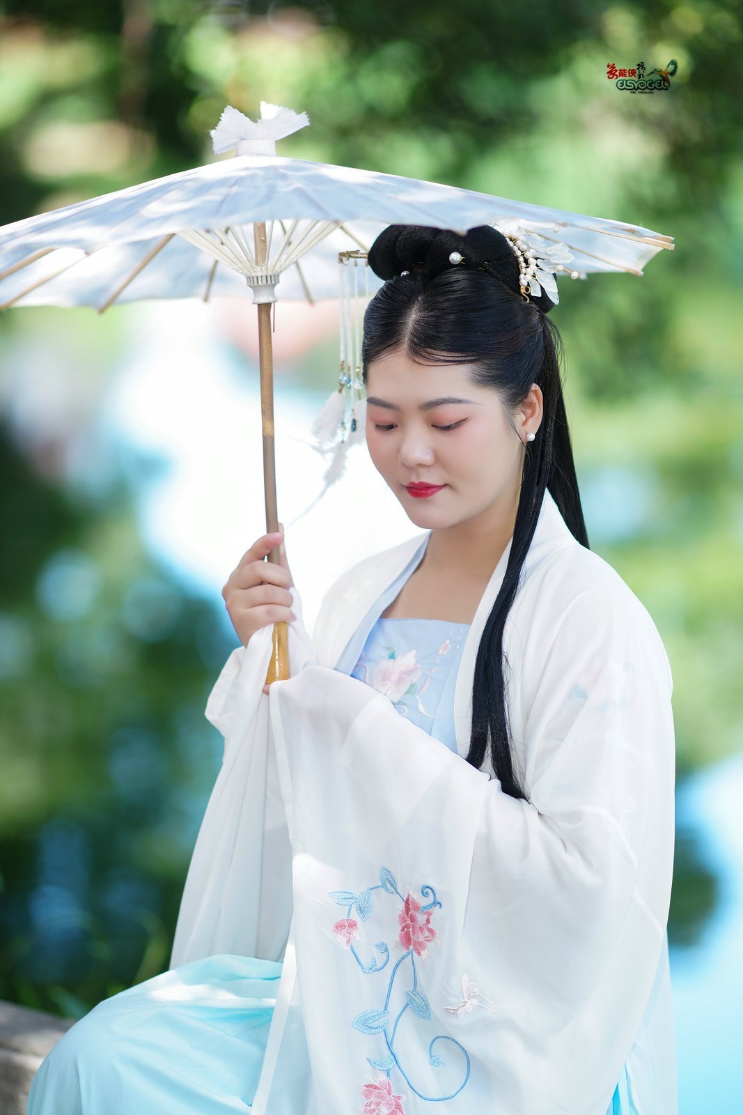 【夏日汉服美女】---茵茵