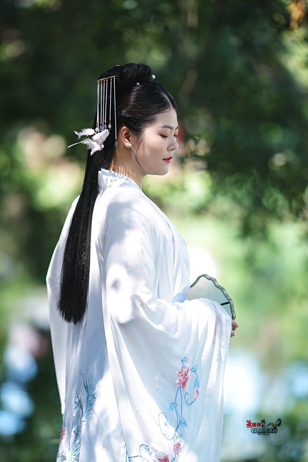 【夏日汉服美女】---茵茵