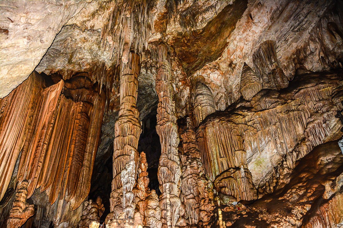 也发个岩溶洞北京石花洞