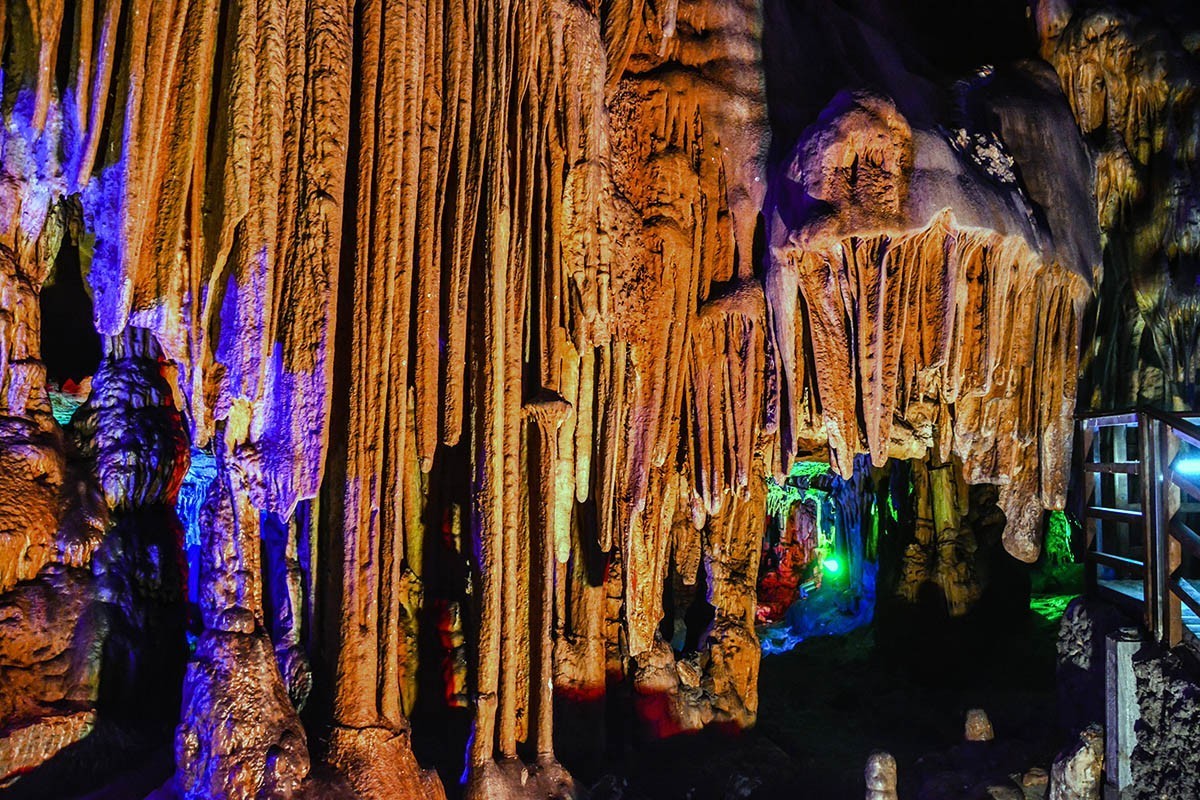 也发个岩溶洞北京石花洞